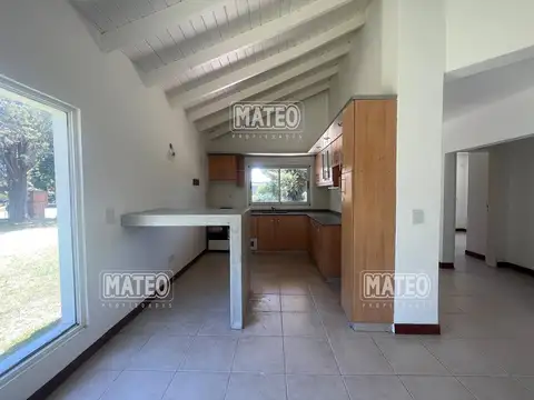 Propiedad en Alquiler - Buena Ubicación