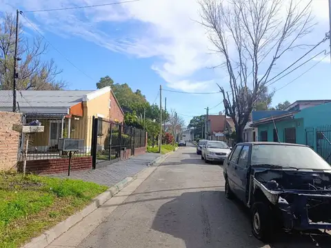 Las Acacias 3200
