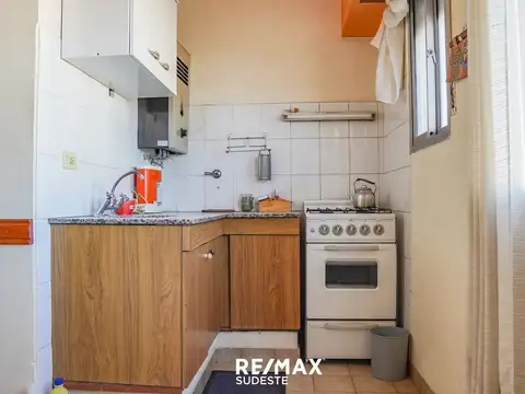 VENTA DEPARTAMENTO DOS DORMITORIOS AL FRENTE