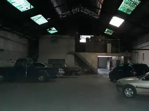 Galpon en Venta en Quilmes, USD 350.000