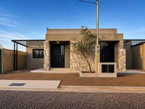 CASA A ESTRENAR EN BARRIO PRIVADO OLIVOS DE RUSSEL