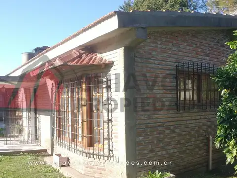 Los Paraisos Al 100