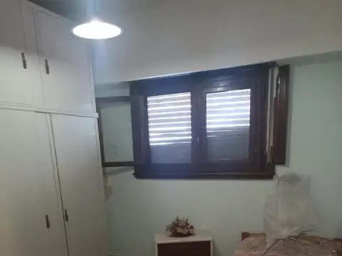 Depto Tipo Casa 4 ambientes con 2 baños