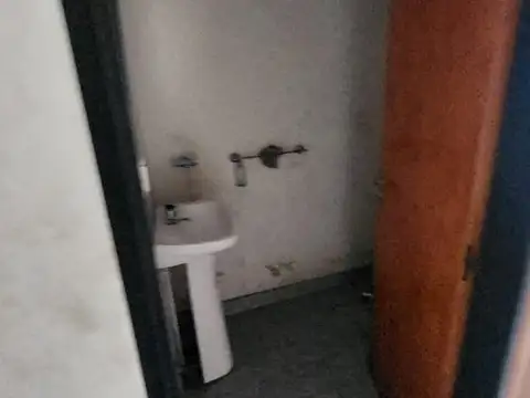 Local en Venta en Lomas Del Mirador, USD 600.000