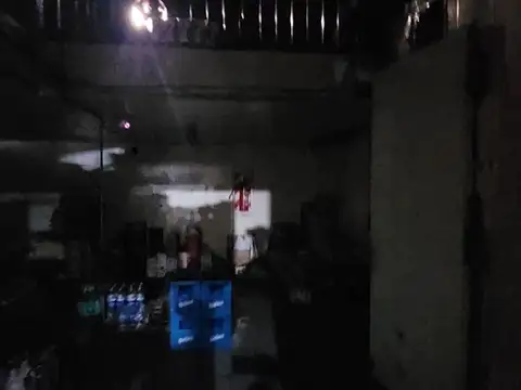 Local Comercial 415 m² S/ Avenida - Lomas Del Mirador