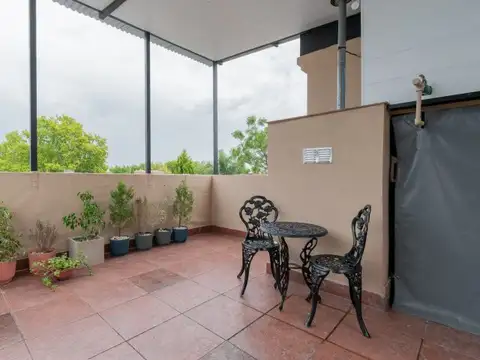 Depto Tipo Casa 4 ambientes con 1 baño