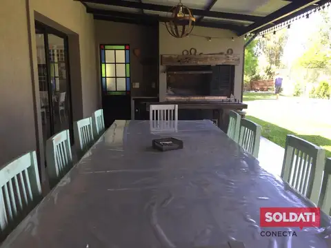 Casa 5 ambientes con 1 baño