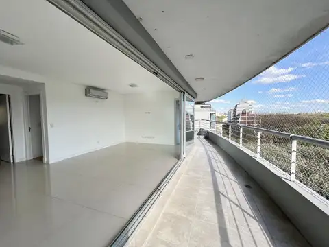 Departamento en Alquiler en Olivos, USD 2.200