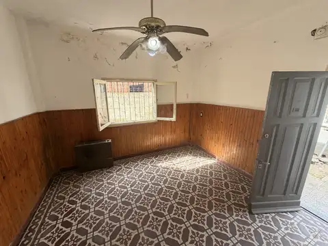 Casa en Venta en Ezpeleta Oeste, USD 55.000