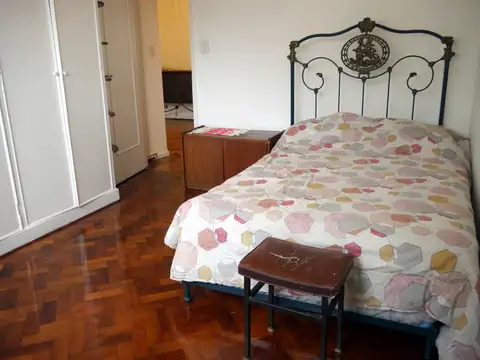 Boulogne Sur Mer 900, Piso 5