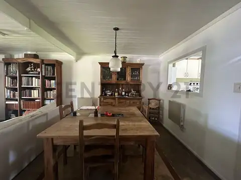 Av. Hipólito Yrigoyen 4510 , Piso 0