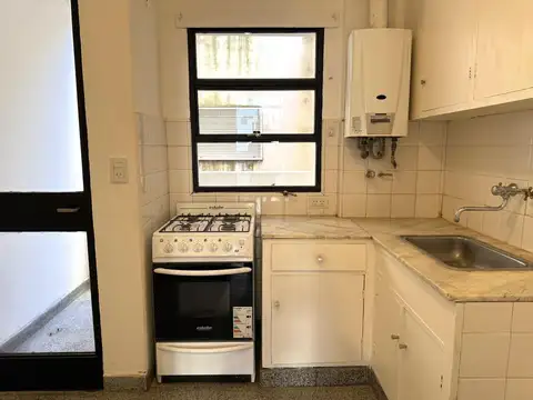 Venta departamento 1 dormitorio ALQUILADO - URQUIZA 1700