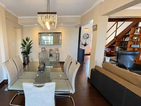 Casa 3 ambientes con 3 baños