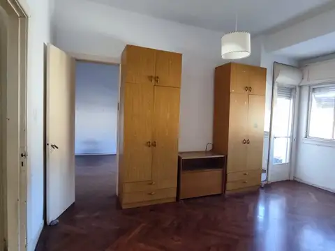 Depto Tipo Casa en Alquiler en Villa Crespo, $ 1.300.000