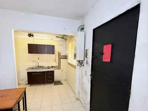 Depto Tipo Casa en Venta 60 años