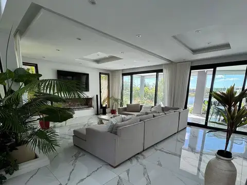 Puertos del Lago - Muelles