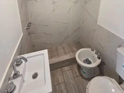 PH 2 AMBIENTES A ESTRENAR CON PATIO, VILLA PRIMERA