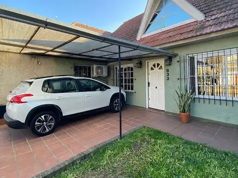 Casa en Venta en Lomas De Zamora, USD 160.000
