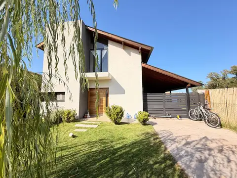 Increíble oportunidad  casa a la venta en Los Arces