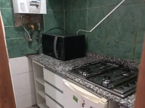 Palermo, Charcas 4300, piso 3, 1 amb, 30m2, $700.000+ expensas ( aprox $ 100,000) + servicios....