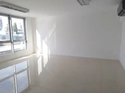 Oficina Monoambiente con 1 baño
