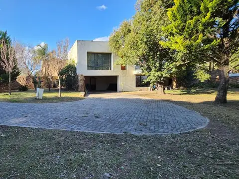 Calle 2 lote 4 MZA 100