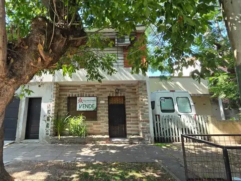 Oportunidad: PH 2 Ambientes en excelente zona de Banfield