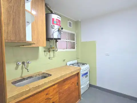 Casa 2 ambientes con 1 baño