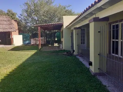 Casa 3 ambientes con 4 baños