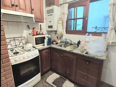 Casa 3 ambientes con 2 baños