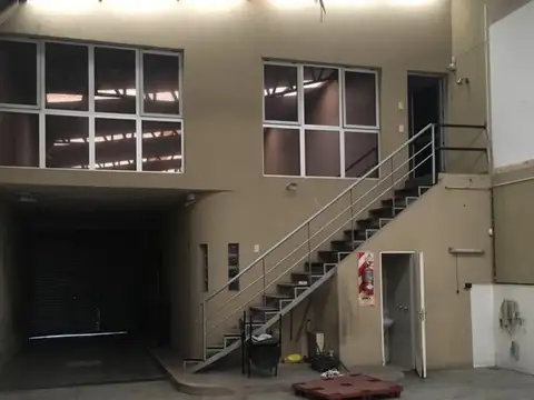 Galpon en Venta en San Isidro Vías / Rolon, USD 500.000