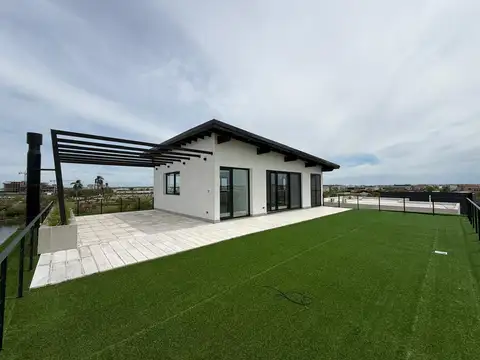 Casa en Venta en Puertos - Acacias, USD 880.000