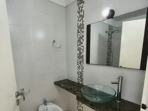 AQLUILER MONOAMBIENTE DIVISIBLE