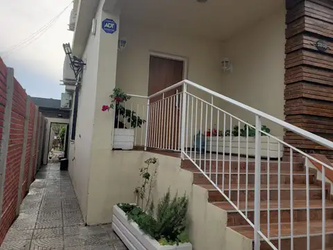 Av. Pres. Juan Domingo Perón 2800