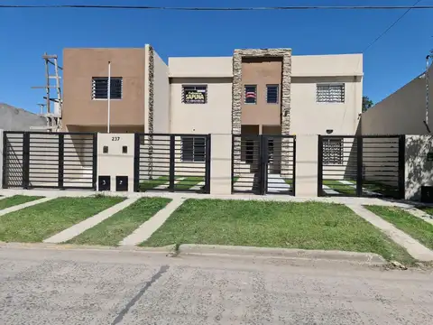 PH en San Vicente centro a estrenar