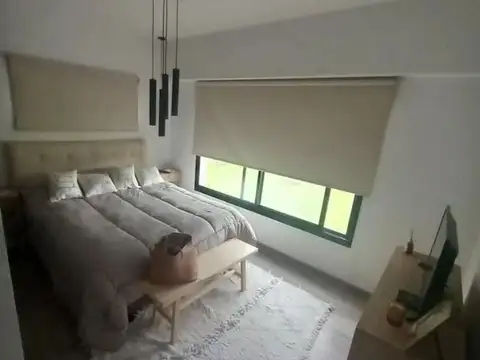 Casa 2 ambientes con 1 baño