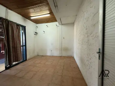 Local en Alquiler en Cerrito , $ 13.000