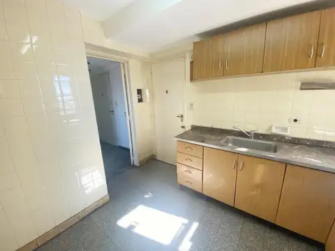 VENTA DEPARTAMENTO 4 AMBIENTES LANUS OESTE BALCÓN