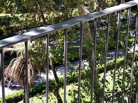 Departamento 5 ambientes con 2 baños