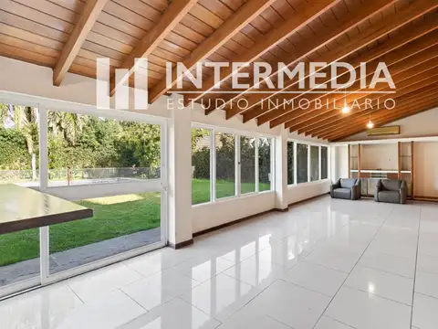 Casa en Venta de 5 dormitorios