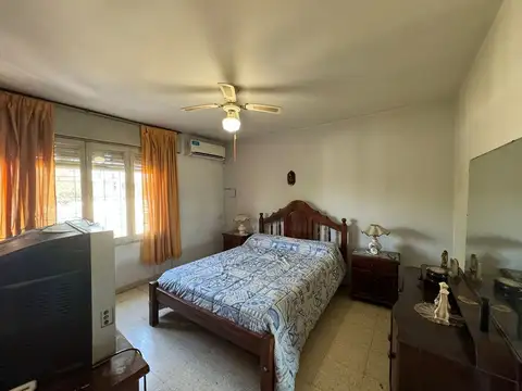 VENTA CASA 3 DORM PATIO GARAGE VILLA AZALAIS