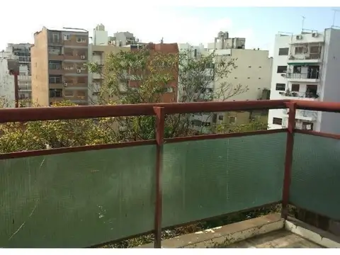 Benjamin Franklin 600, Piso 7