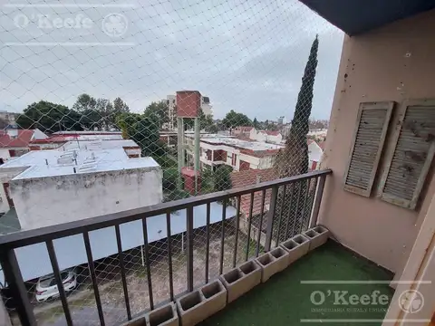 Departamento en Alquiler en Bernal, $ 450.000