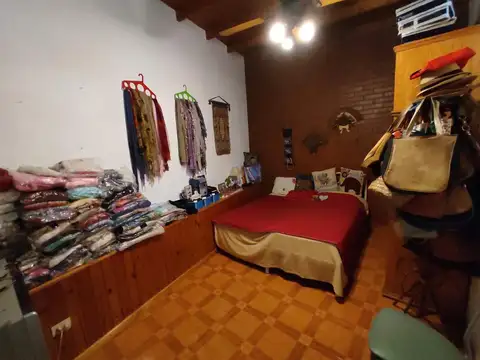 Depto Tipo Casa 6 ambientes con 2 baños