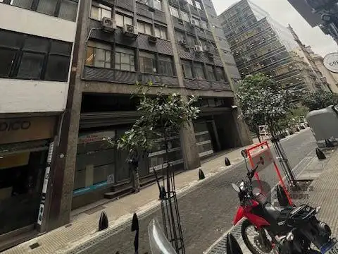 OPORTUNIDAD! VENTA OFICINA PLANTA LIBRE- EDIFICIO CORPORATIVO.VIGILANCIA