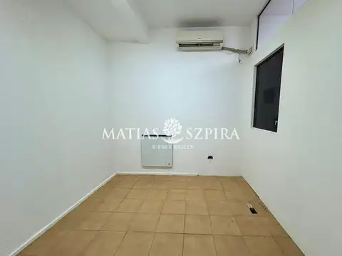 Venta de Oficina 6 Ambientes en Balvanera, Capital Federal.