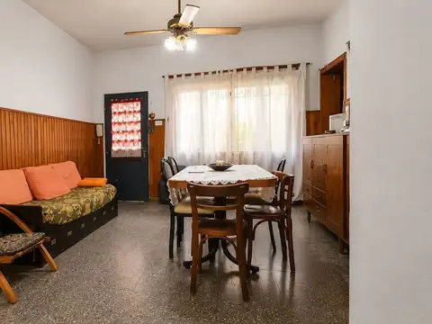 Depto Tipo Casa en Venta de 4 dormitorios
