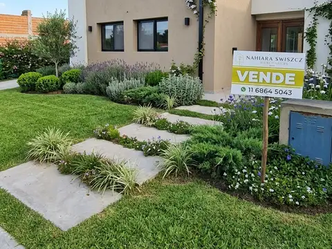 Casa a estrenar con detalles de calidad unicos!