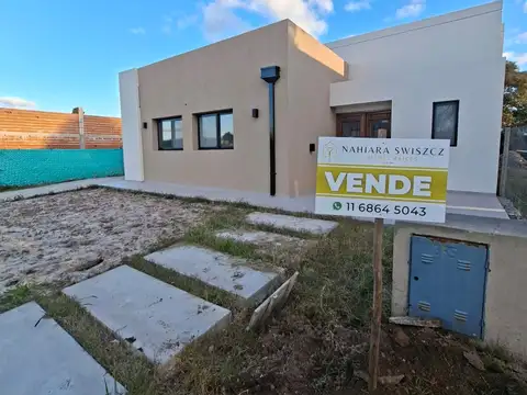 Casa a estrenar con detalles de calidad unicos!