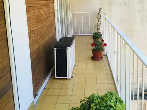 Departamento 4 ambientes con 3 baños